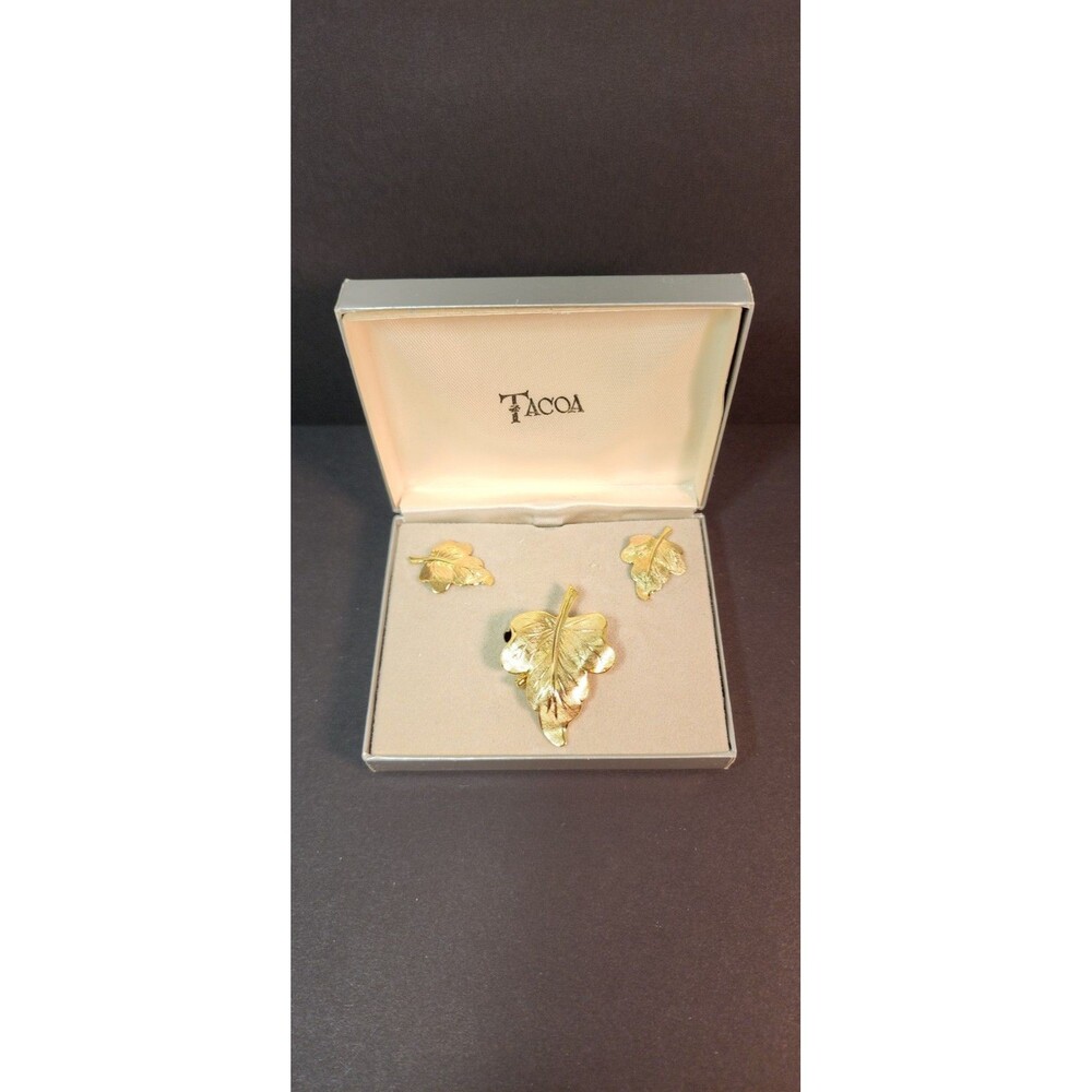 Vintage Tacoa Leaf Earrings And Brooch Set Gold Tone In Original Box Beautiful